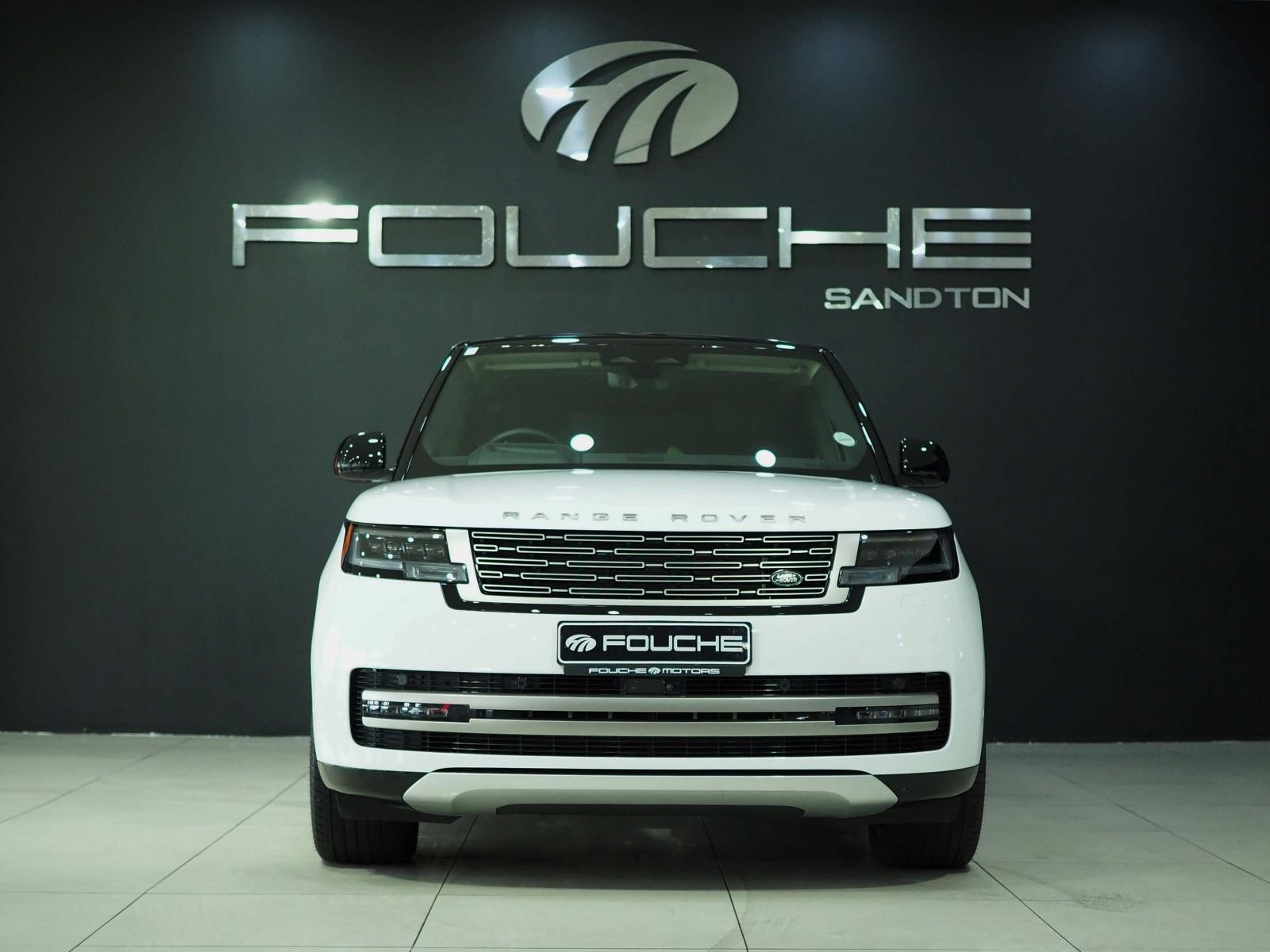 2024 LAND ROVER RANGE ROVER Image 1