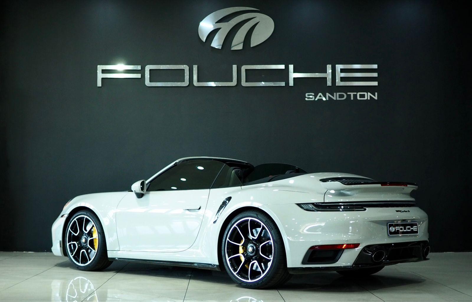 2022 PORSCHE 911