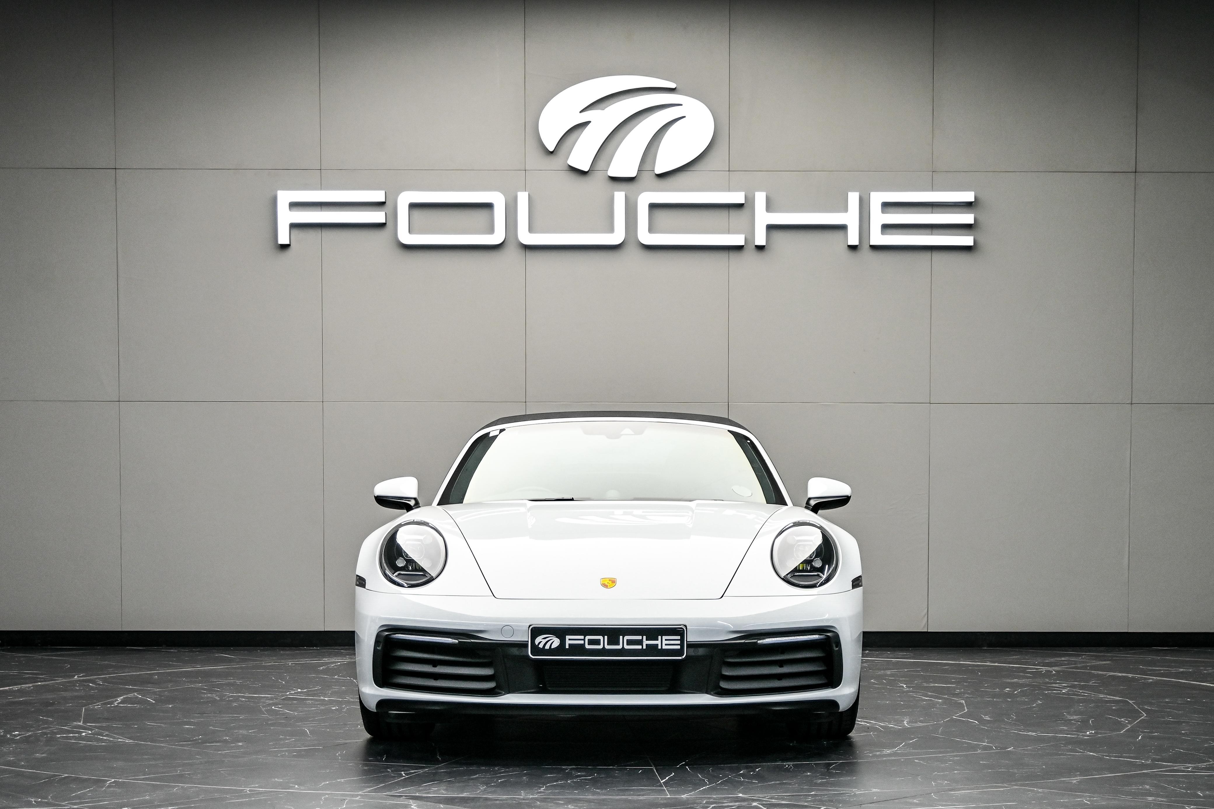 2020 PORSCHE 911 Image 1