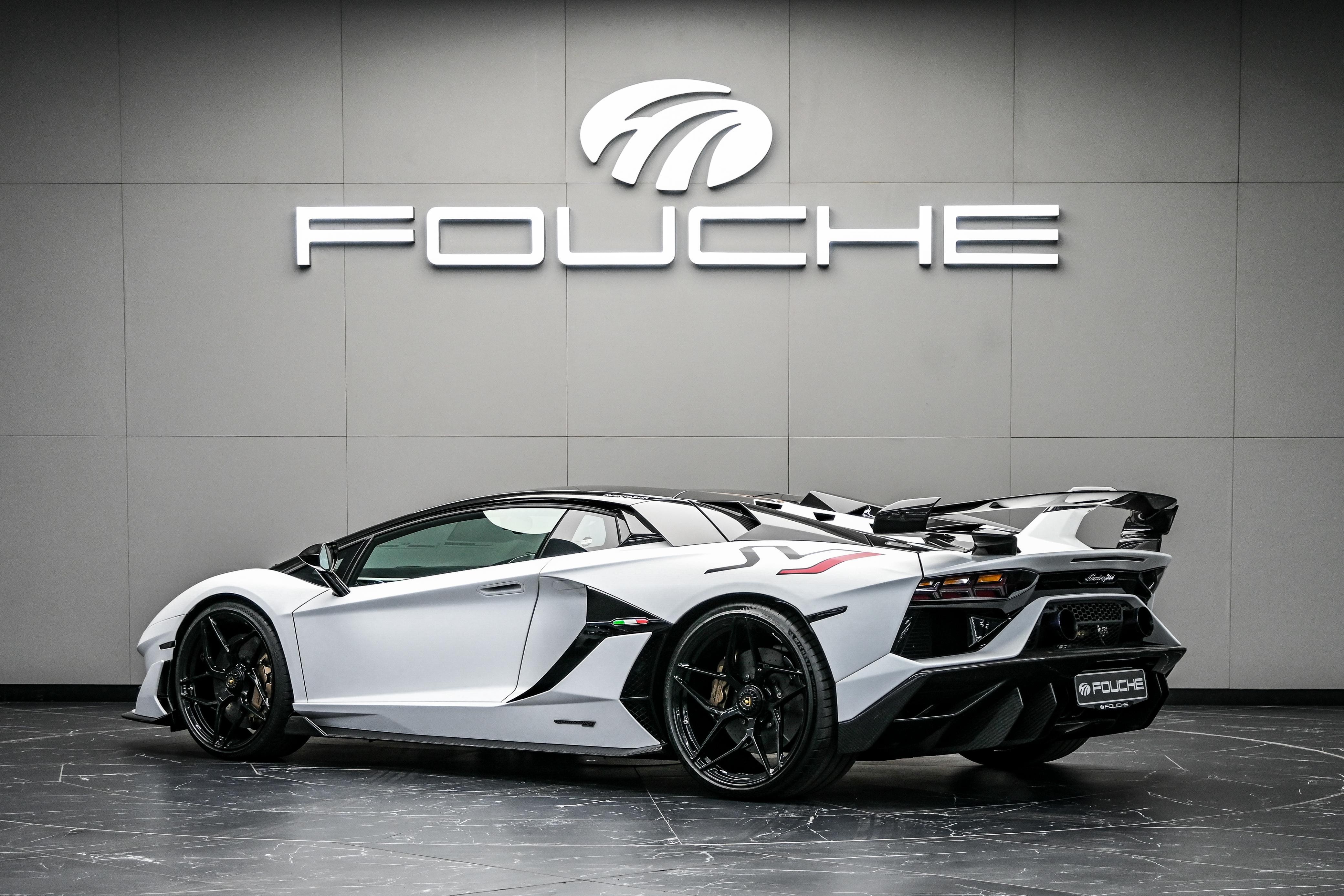 2019 LAMBORGHINI AVENTADOR