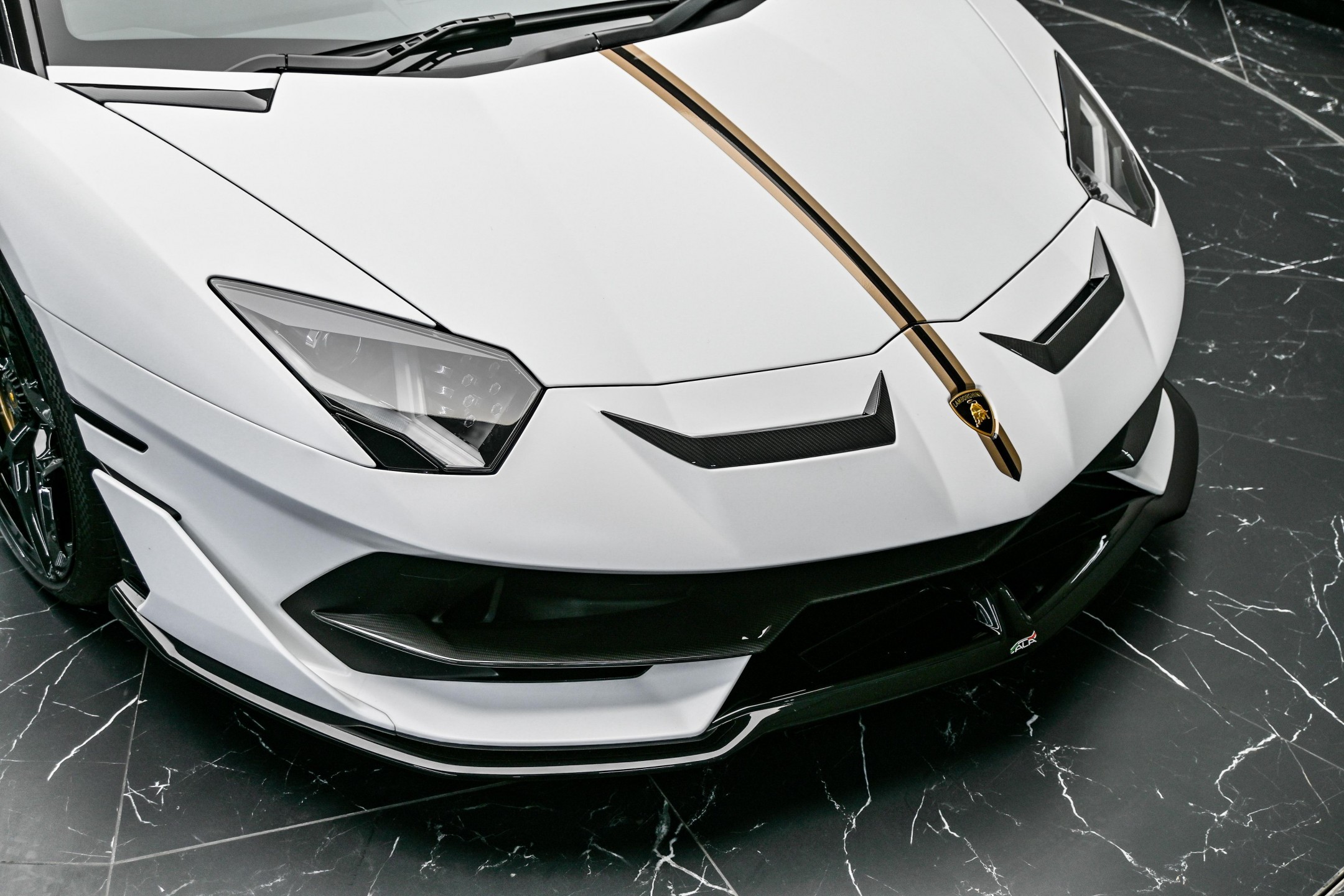 2019 LAMBORGHINI AVENTADOR