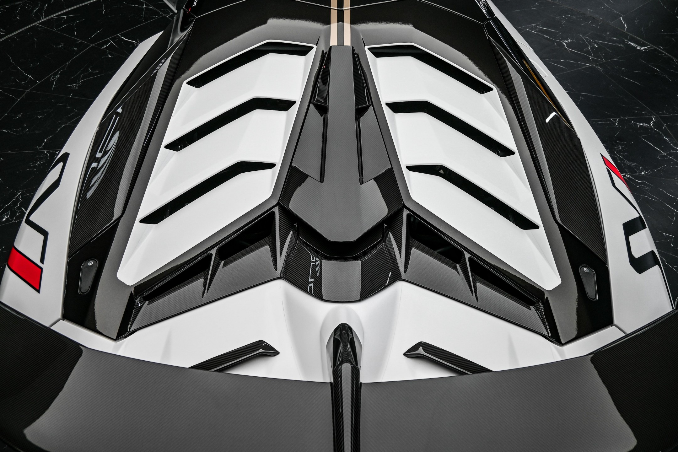 2019 LAMBORGHINI AVENTADOR