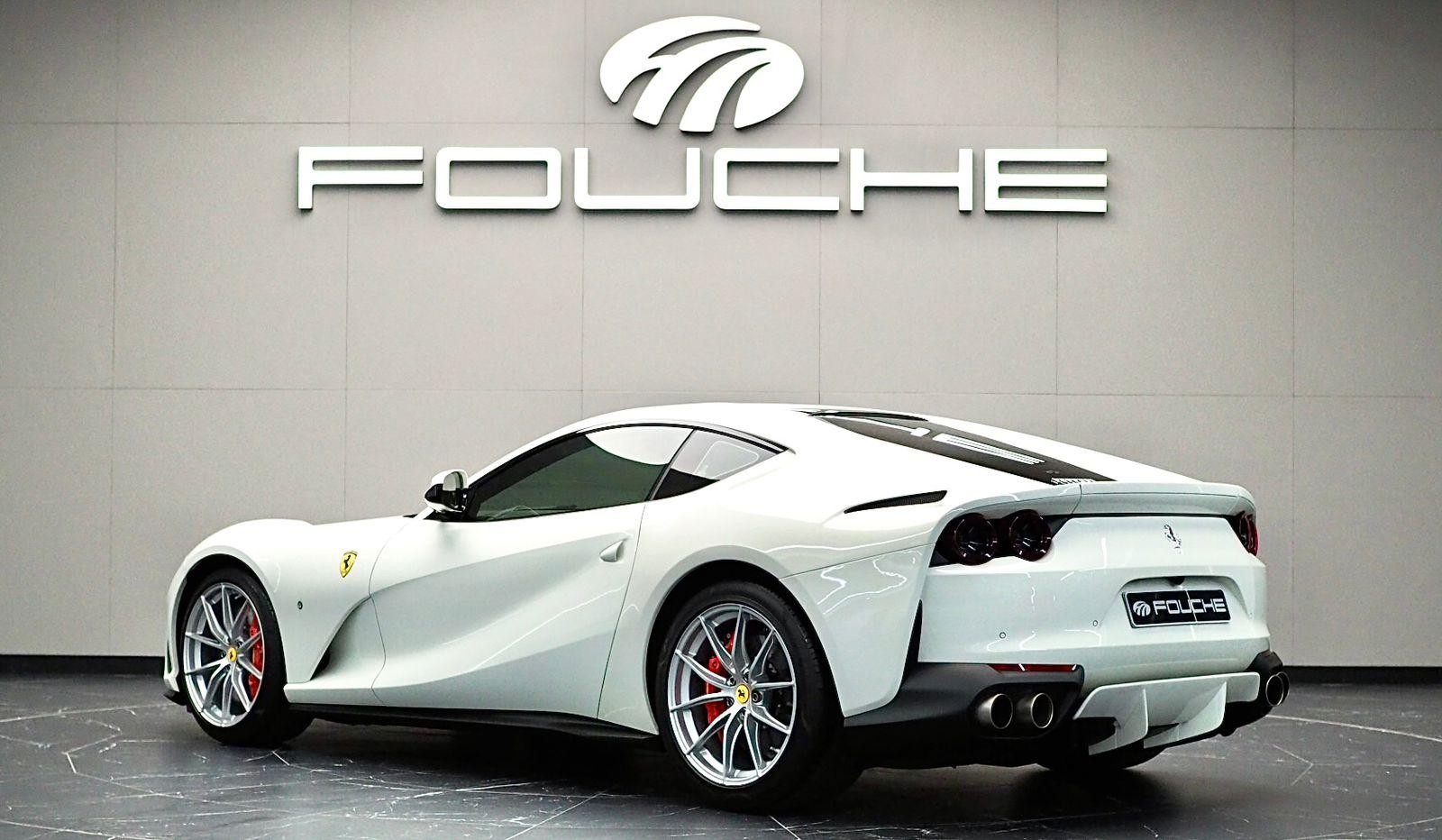 2019 FERRARI 812 Image 2