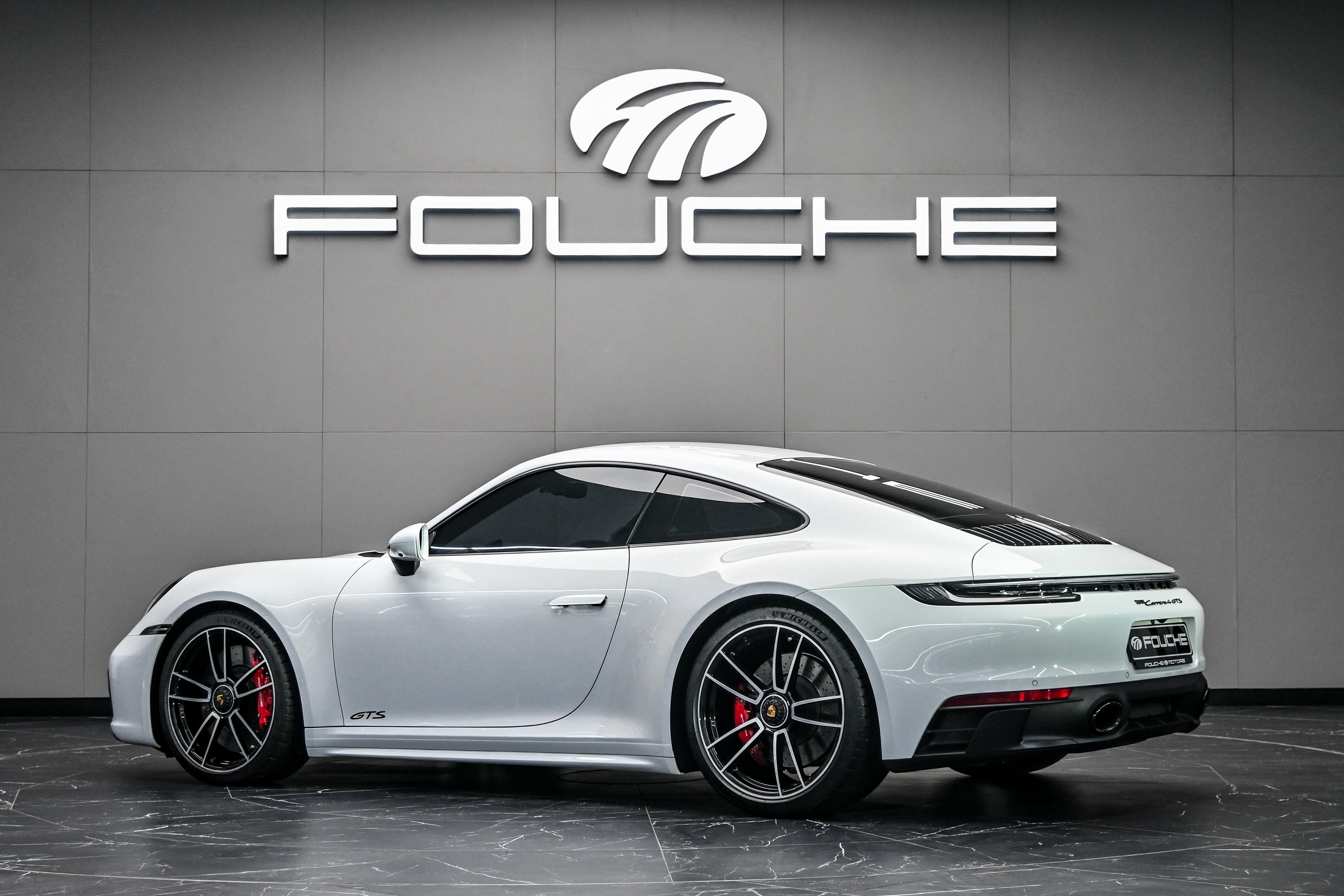 2022 PORSCHE 911