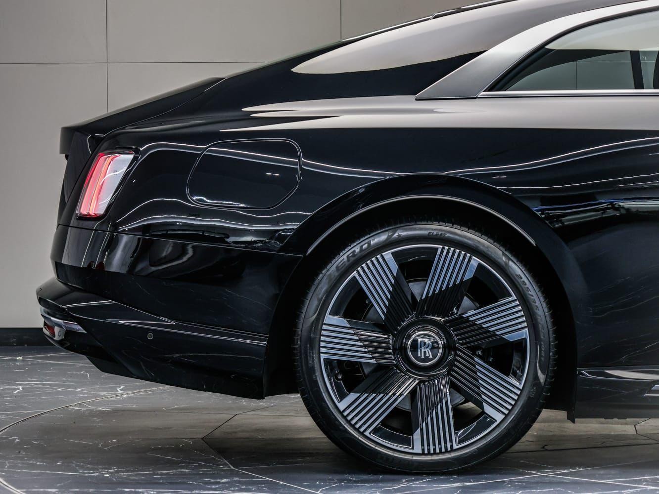 2024 ROLLS ROYCE SPECTRE