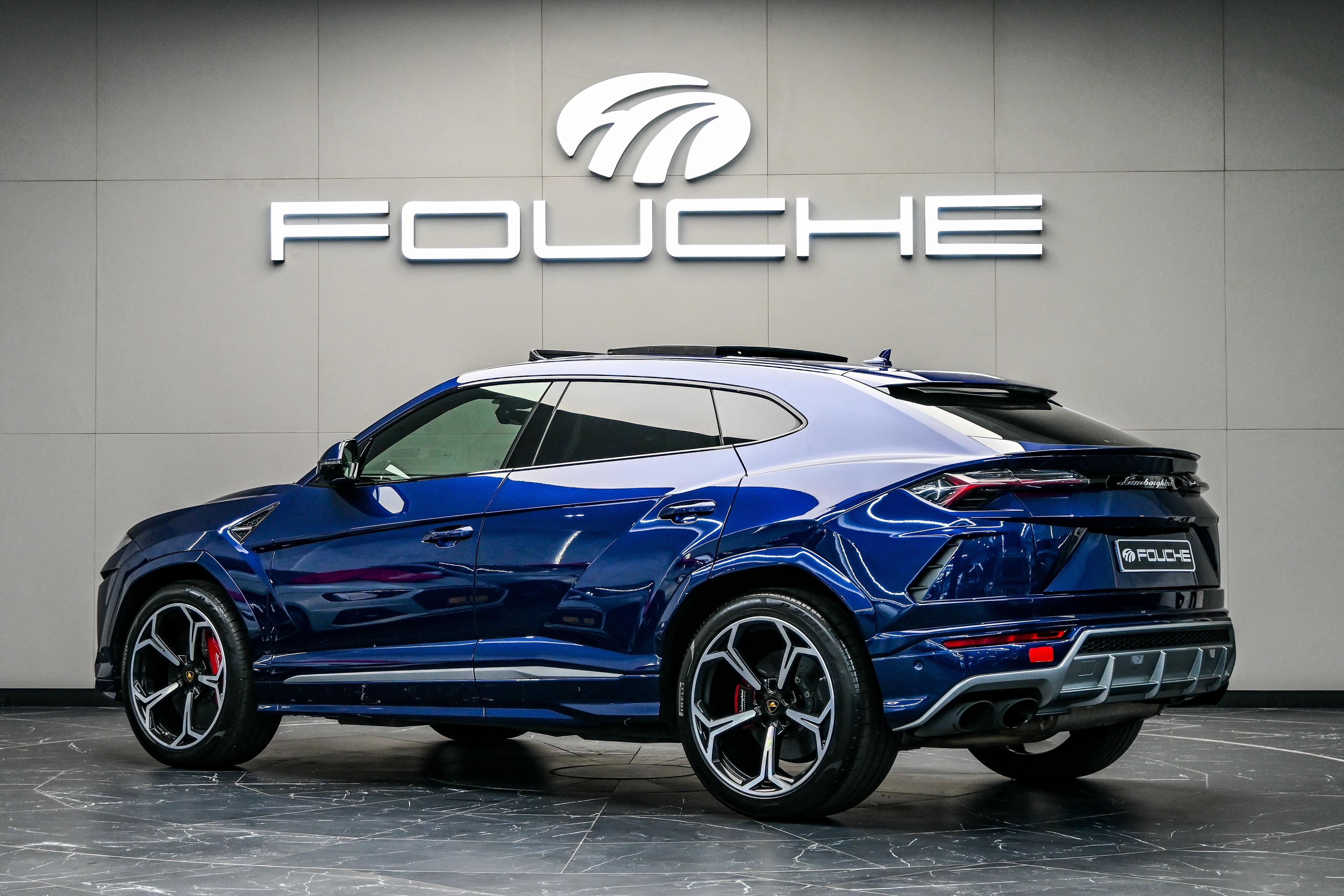 2019 LAMBORGHINI URUS