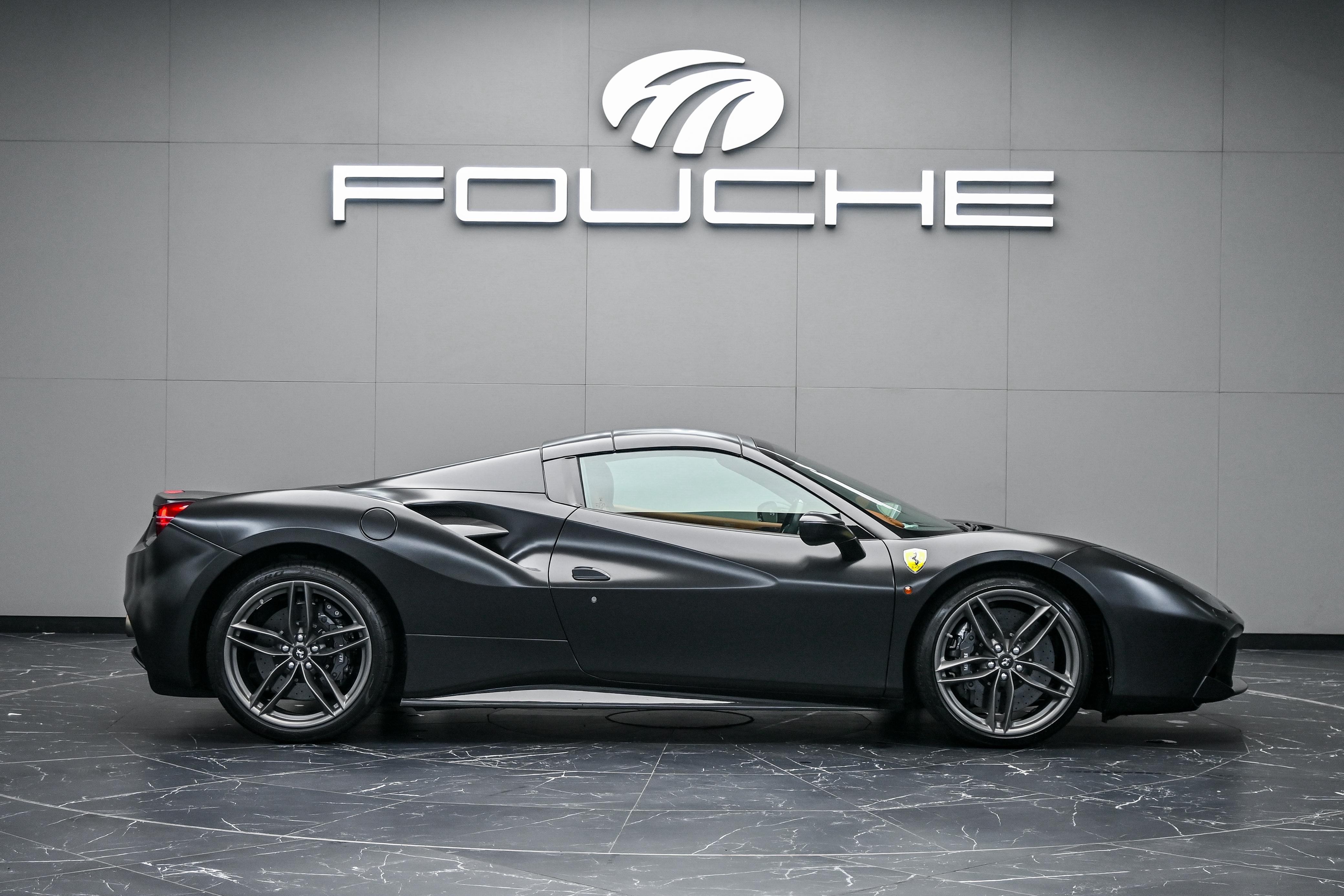 2018 FERRARI 488 Image 2