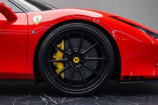 2022 FERRARI F8 Image 1
