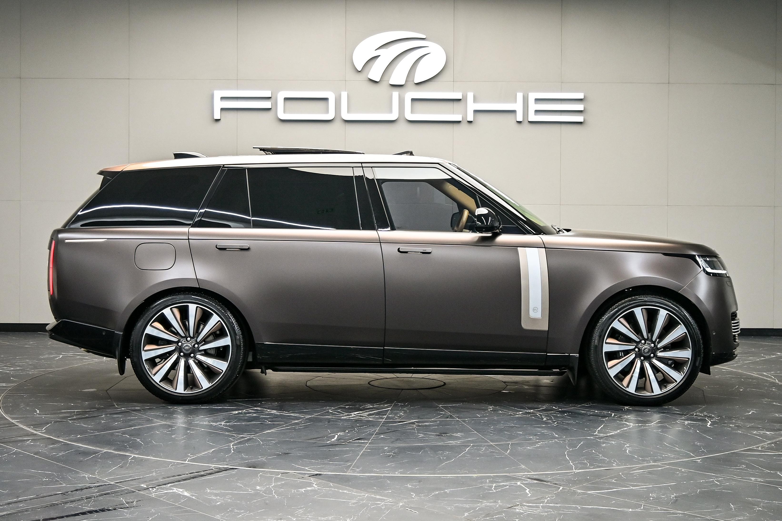 2025 LAND ROVER RANGE ROVER Image 2