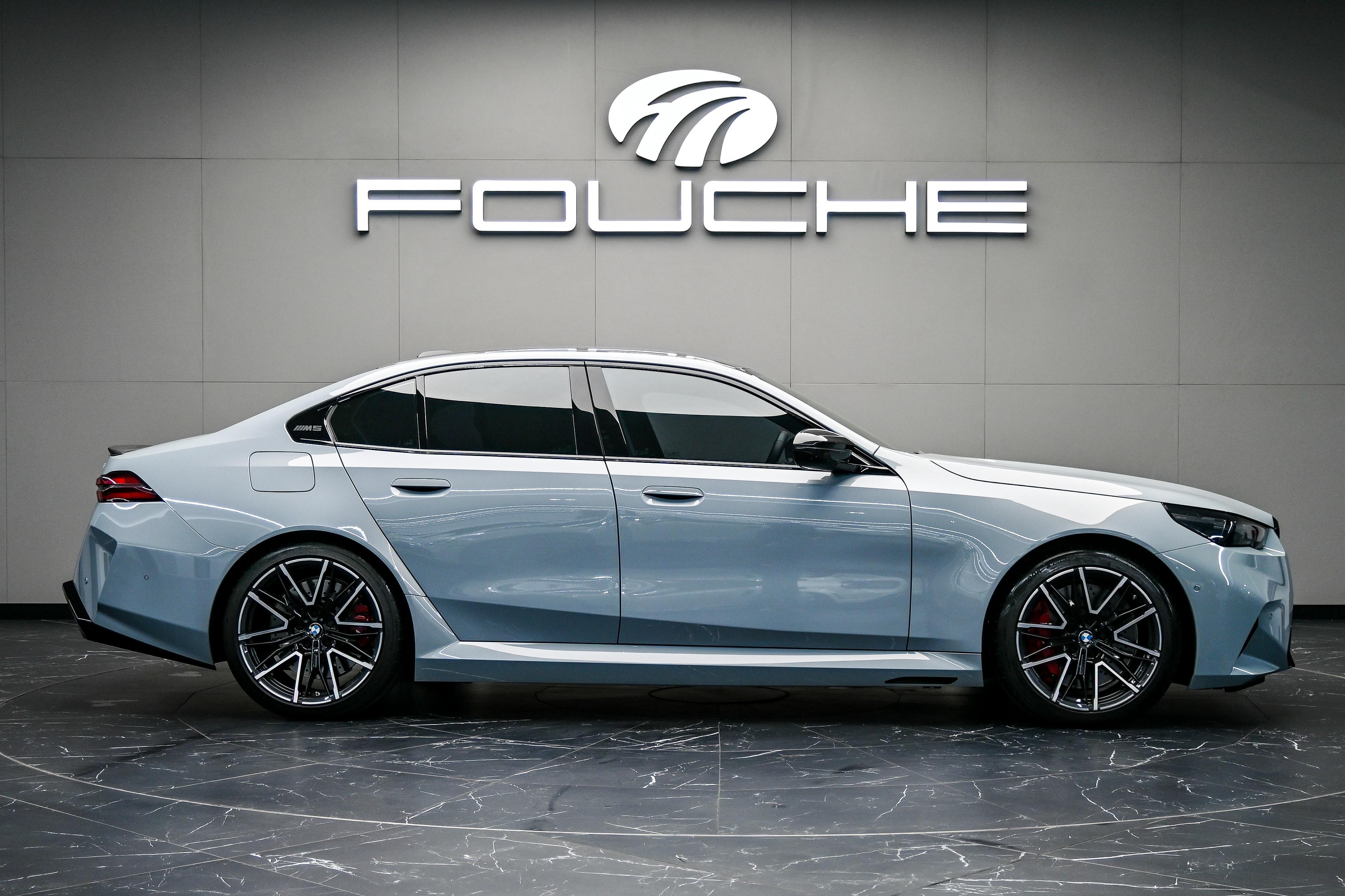 2024 BMW M5 Image 2