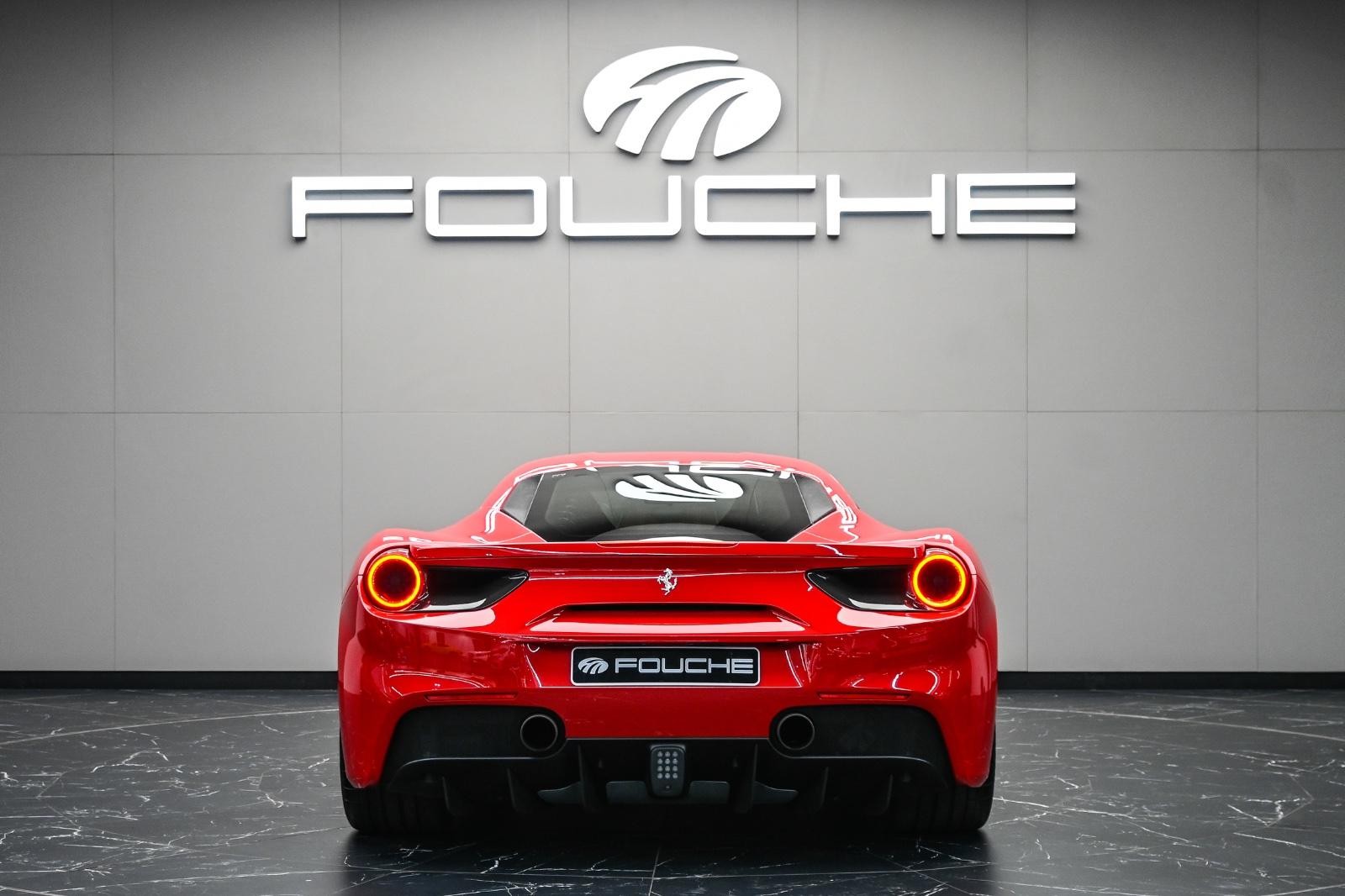 2019 FERRARI 488 Image 2