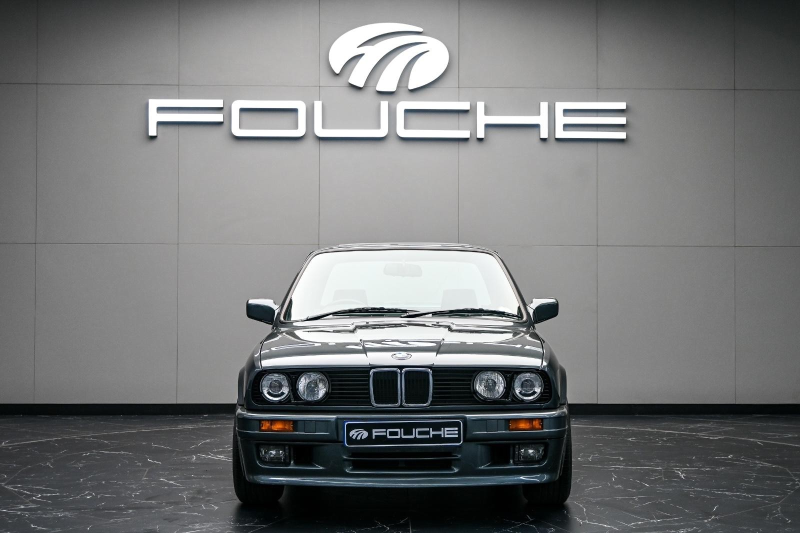 1989 BMW 3 SERIES Image 1