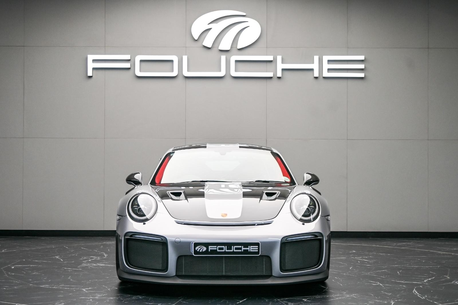 2019 PORSCHE 911 Image 1