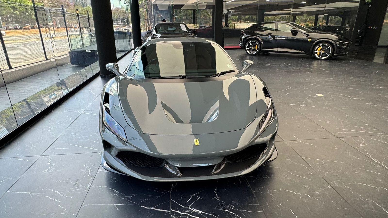 2023 FERRARI F8 Image 1