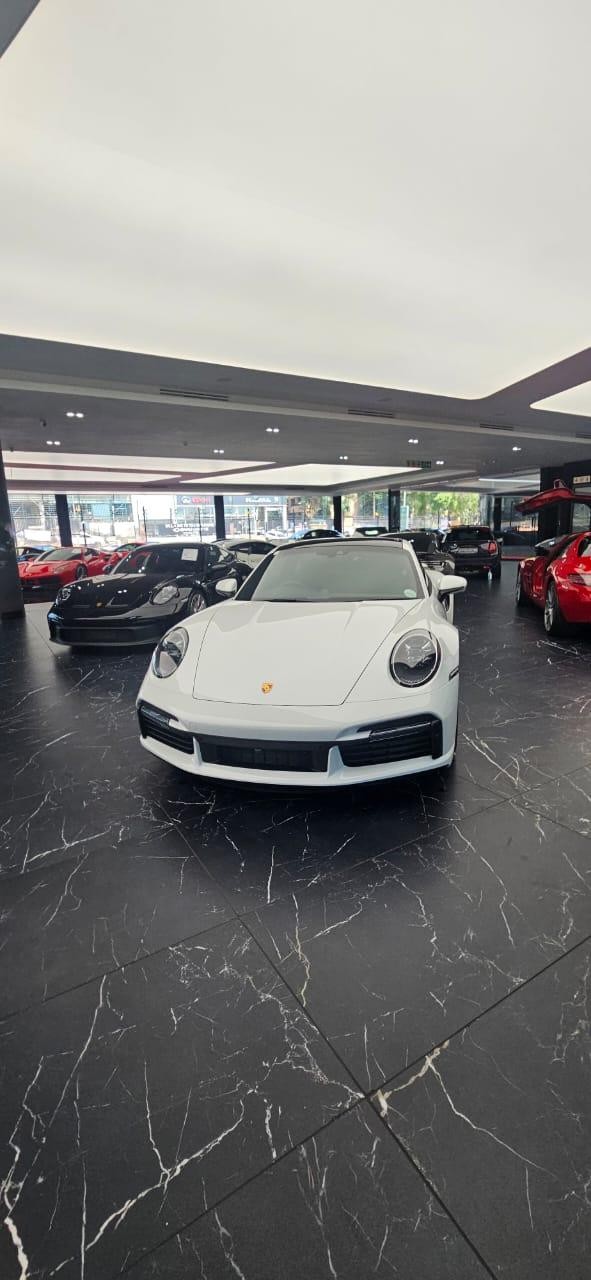 2023 PORSCHE 911 Image 2