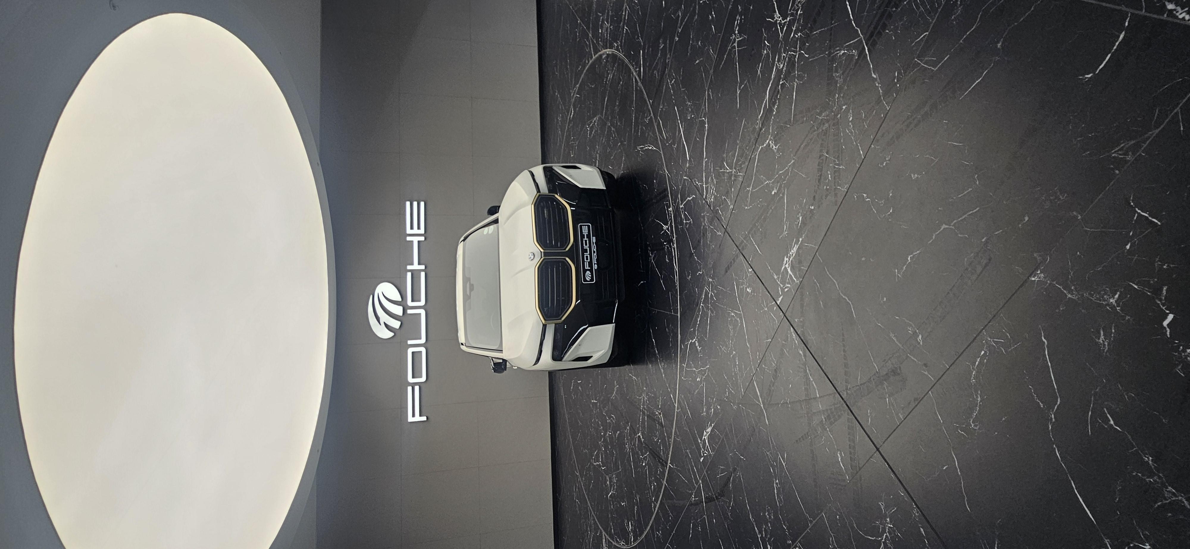 2024 BMW XM Image 1