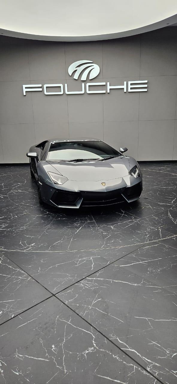 2013 LAMBORGHINI AVENTADOR Image 1