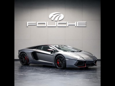 2016 Lamborghini Aventador