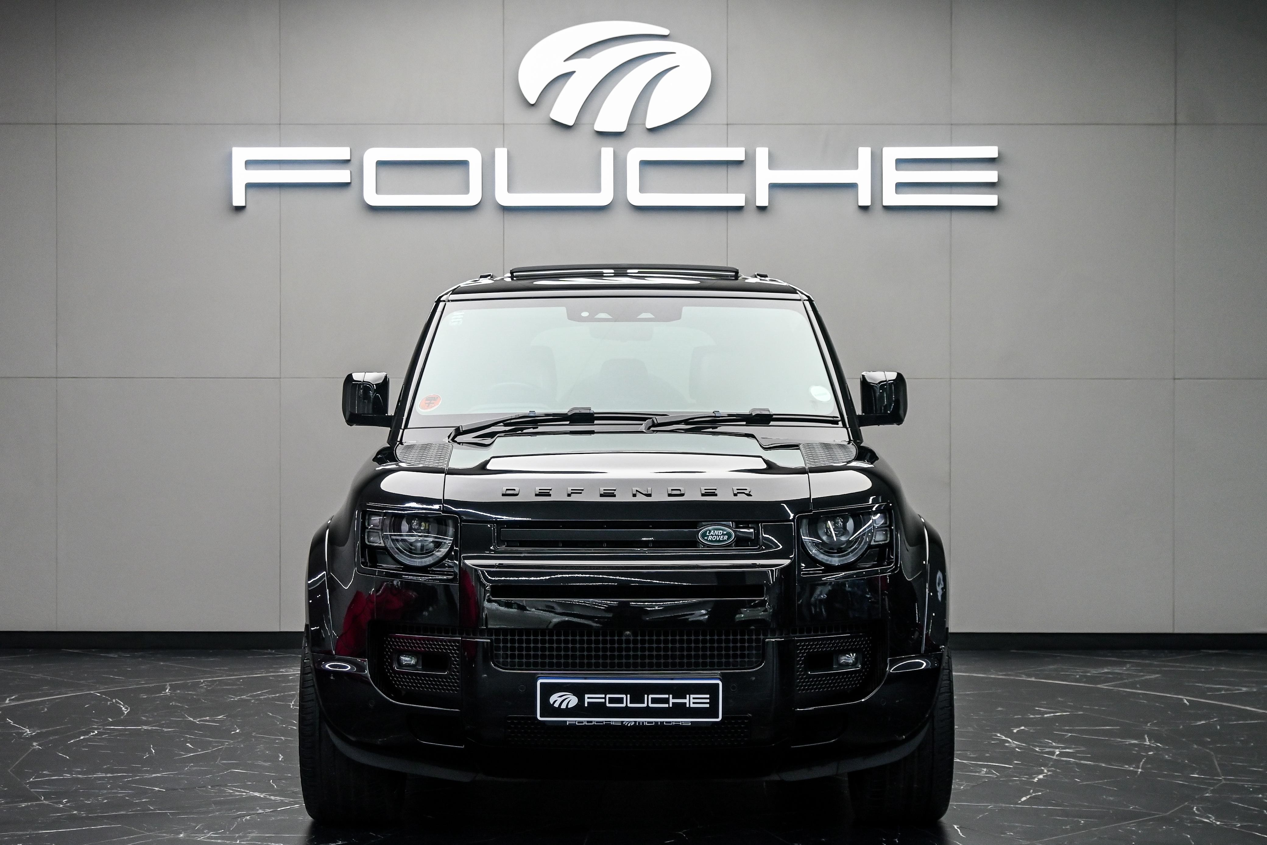 2021 LAND ROVER DEFENDER 110 Image 2