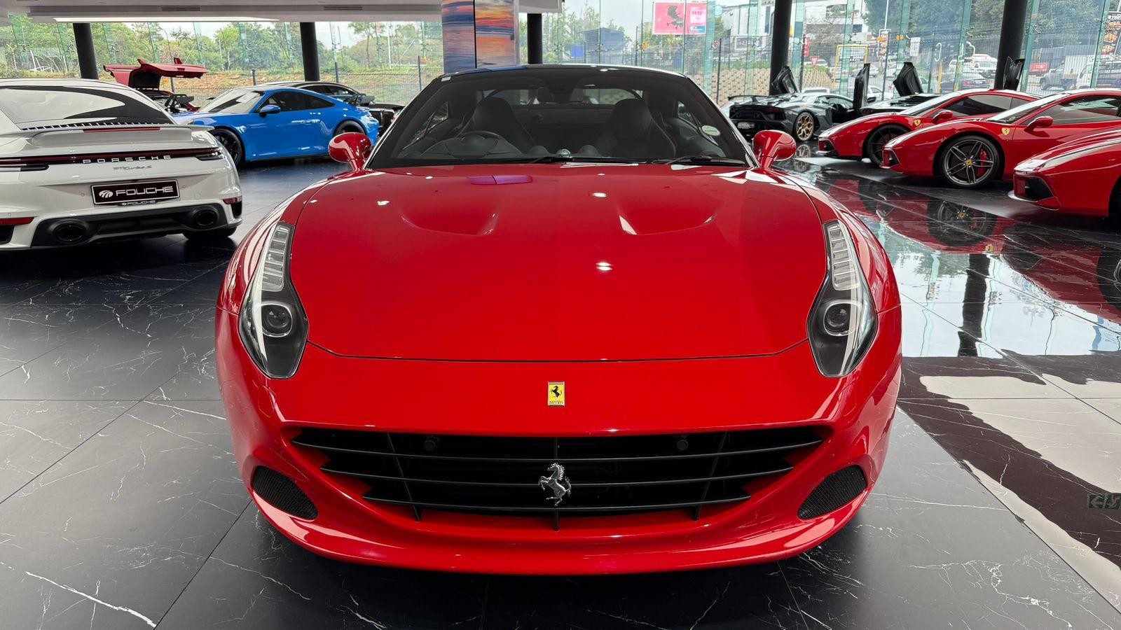 2016 FERRARI CALIFORNIA Image 1