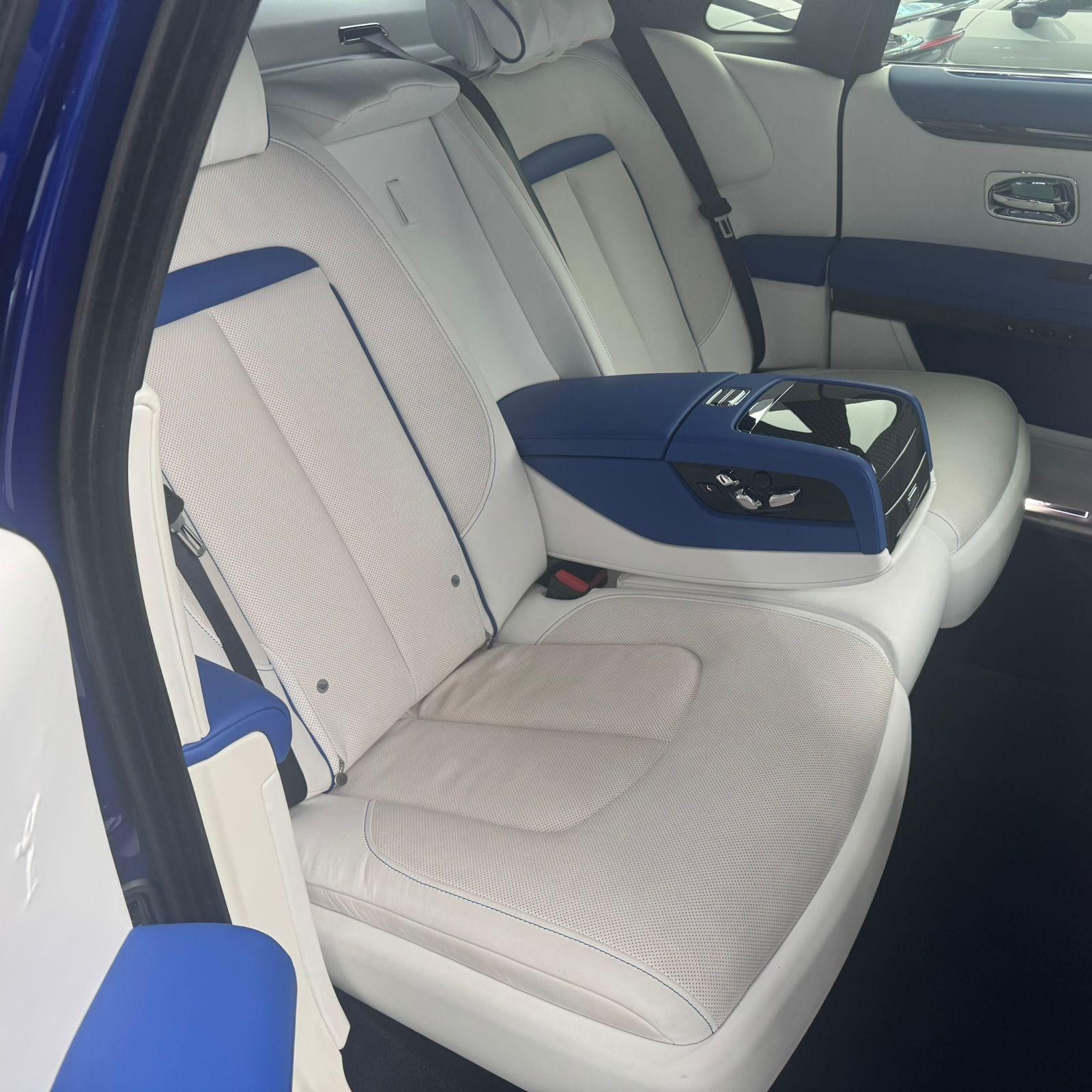 2022 ROLLS ROYCE GHOST Image 2