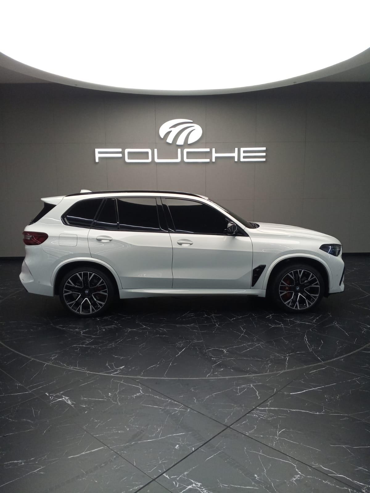 2022 BMW X5 Image 1