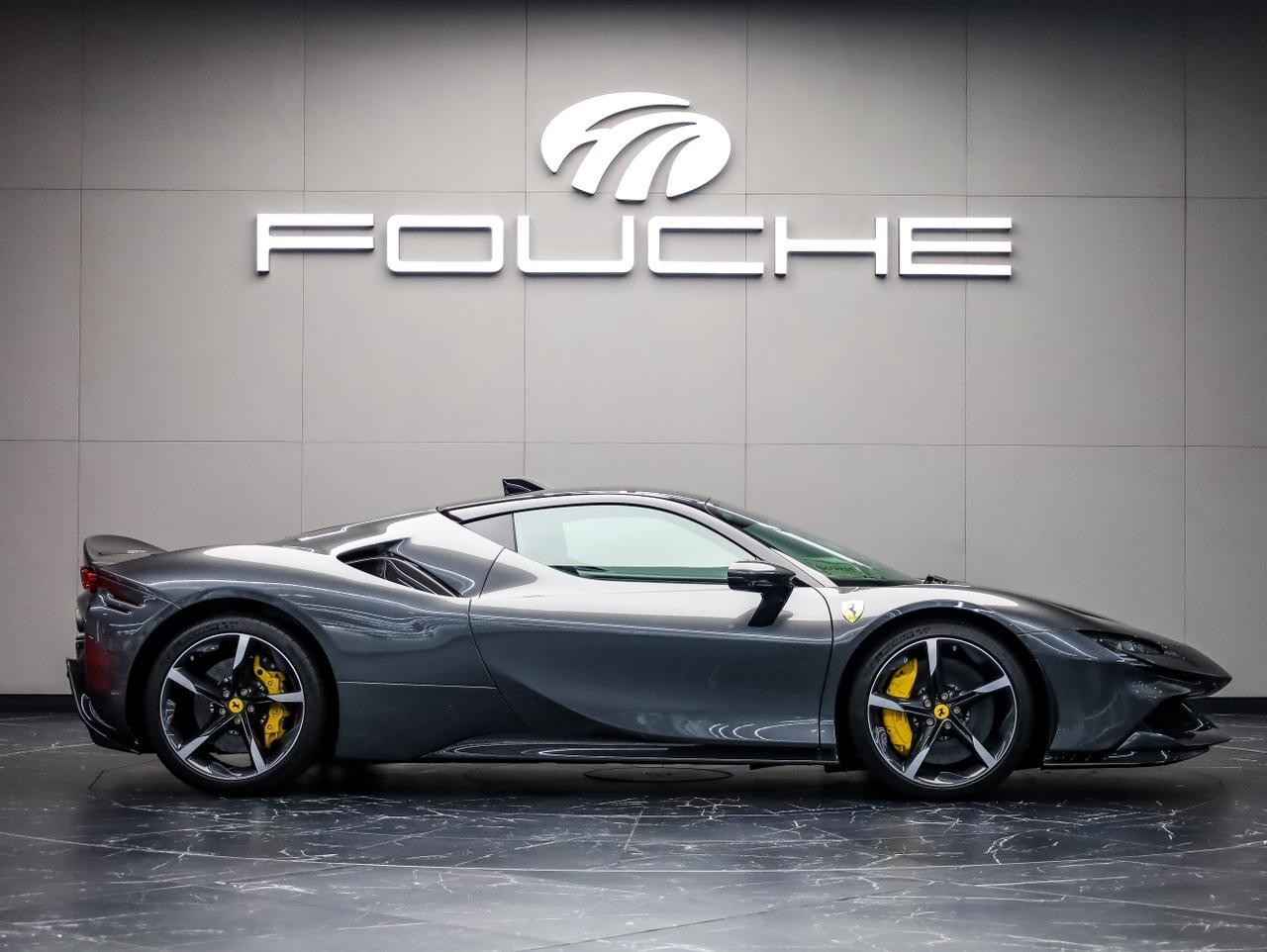 2023 FERRARI SF90 Image 2