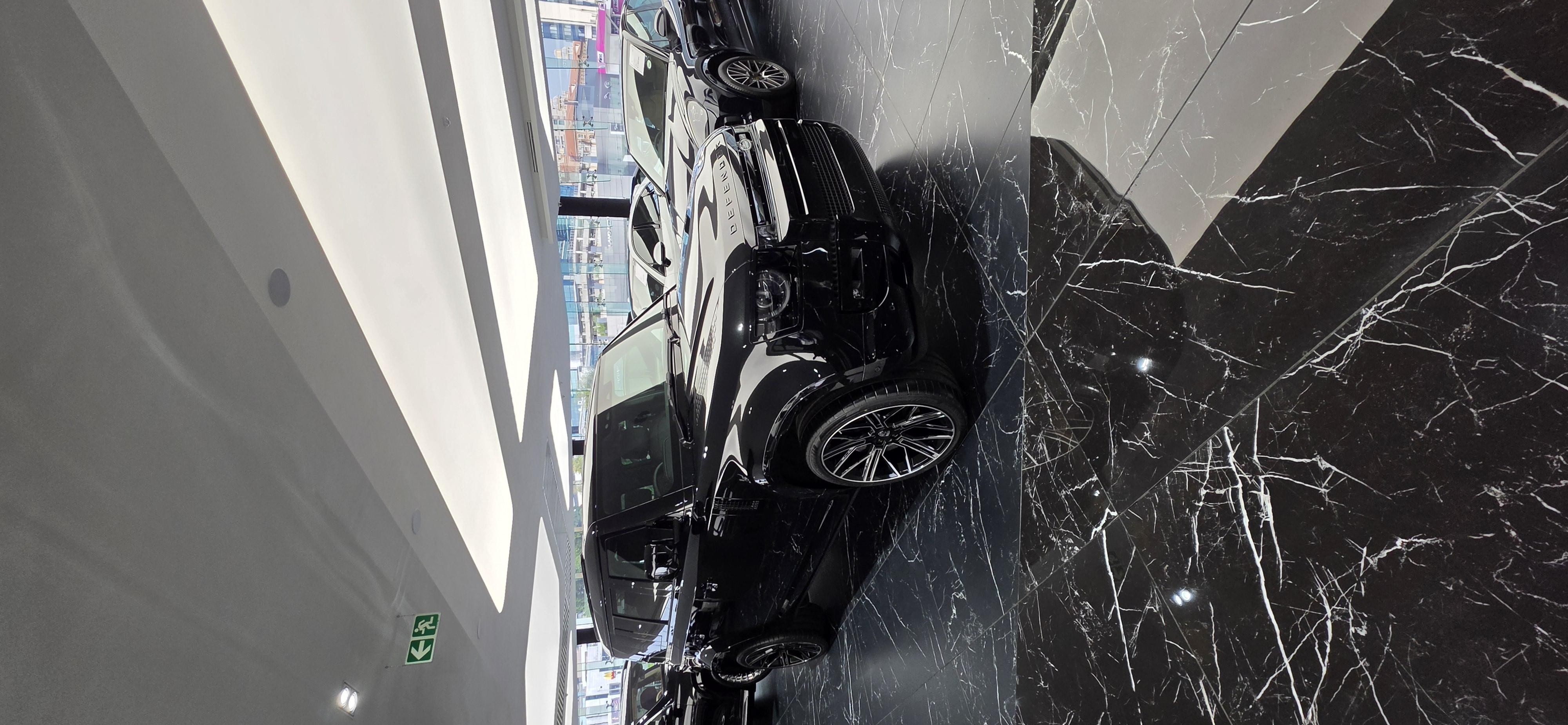 2026 LAND ROVER DEFENDER Image 2