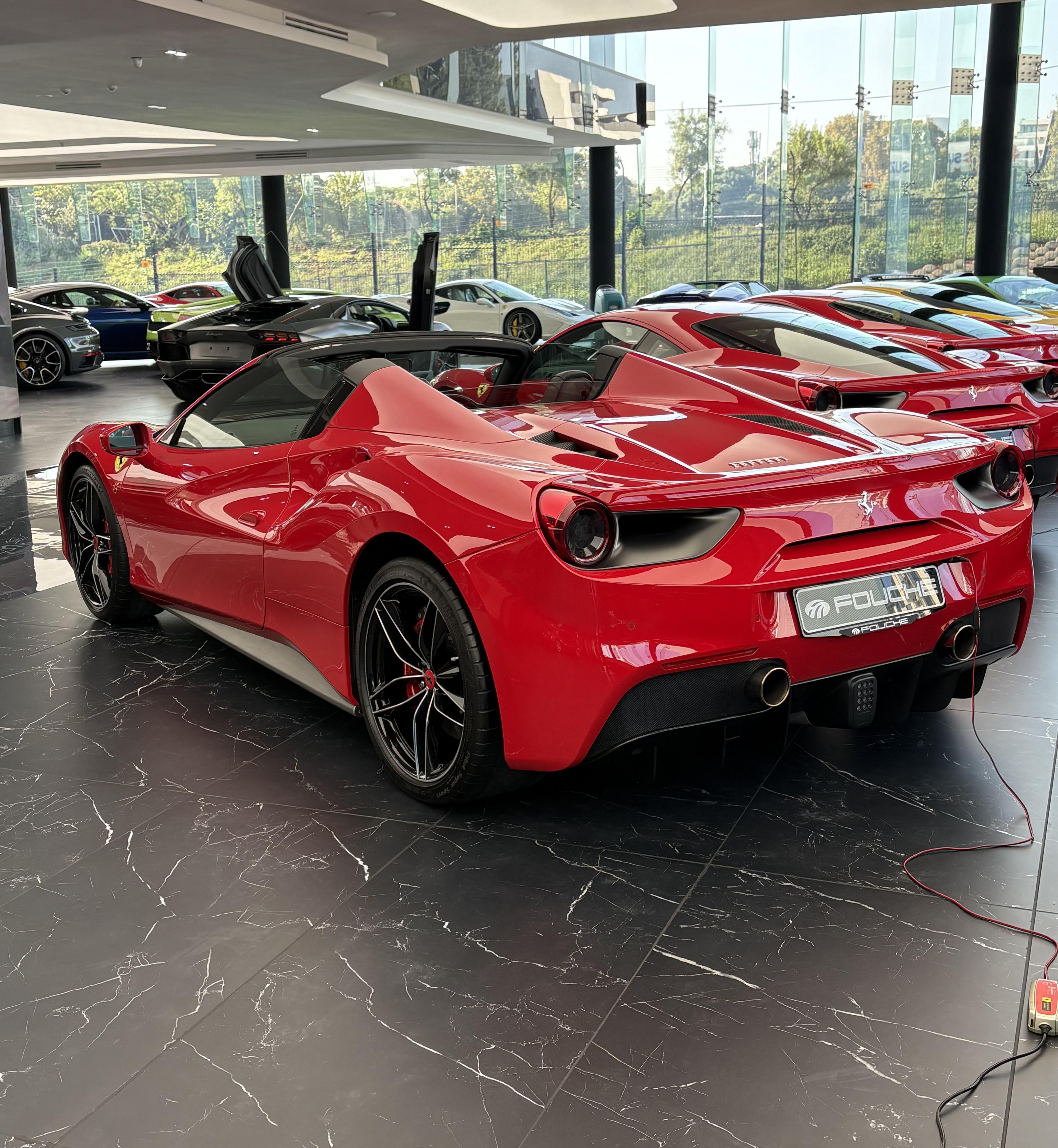 2018 FERRARI 488 Image 1