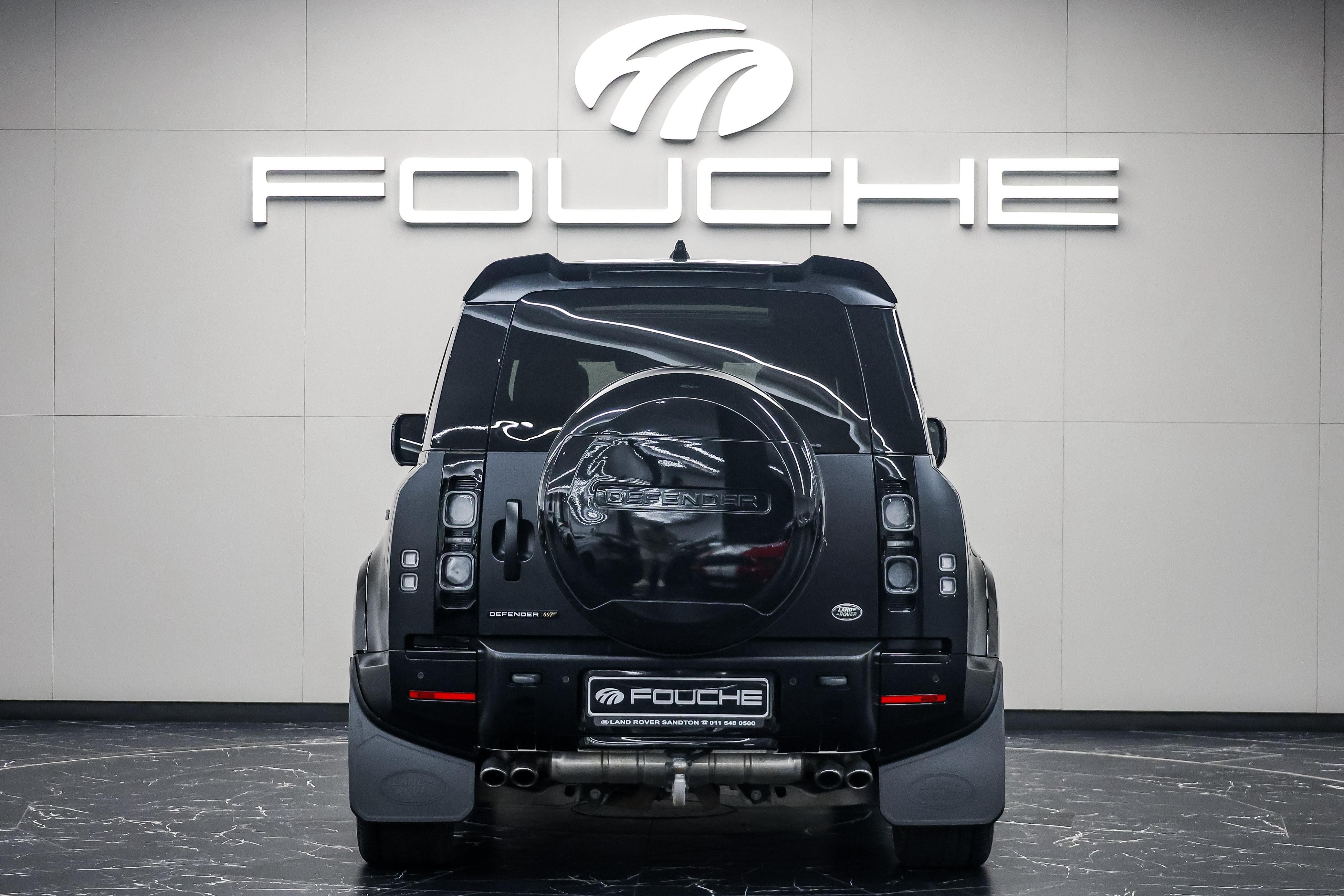 2022 LAND ROVER DEFENDER 110 Image 2