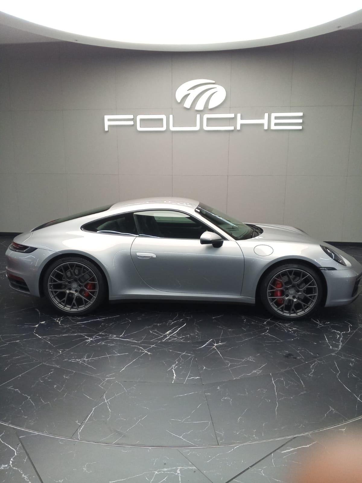 2021 PORSCHE 911 Image 1