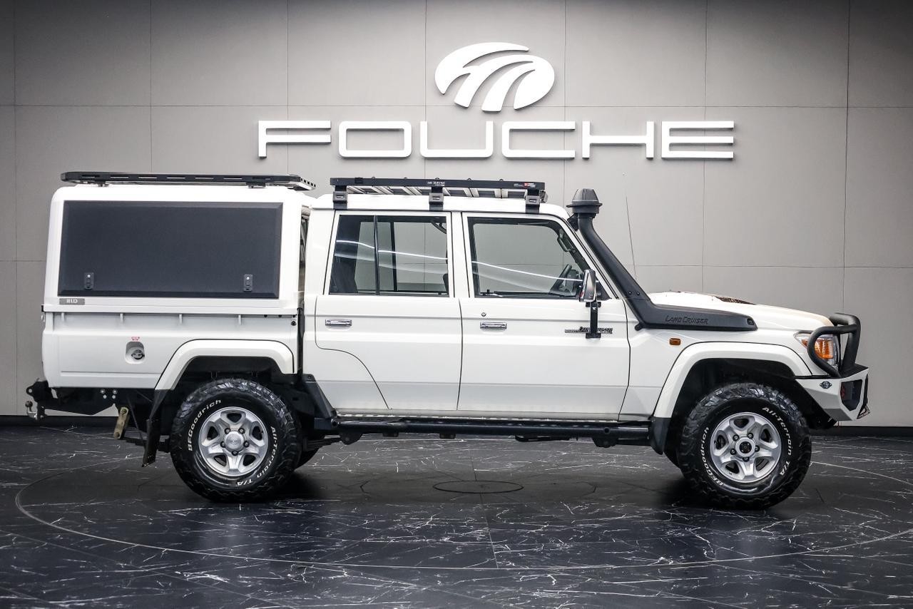 2023 TOYOTA LAND CRUISER Image 1