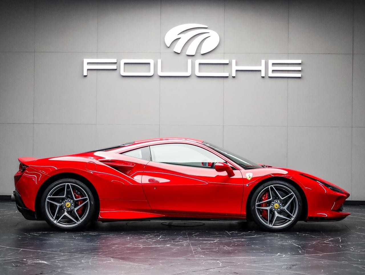 2021 FERRARI F8 Image 1