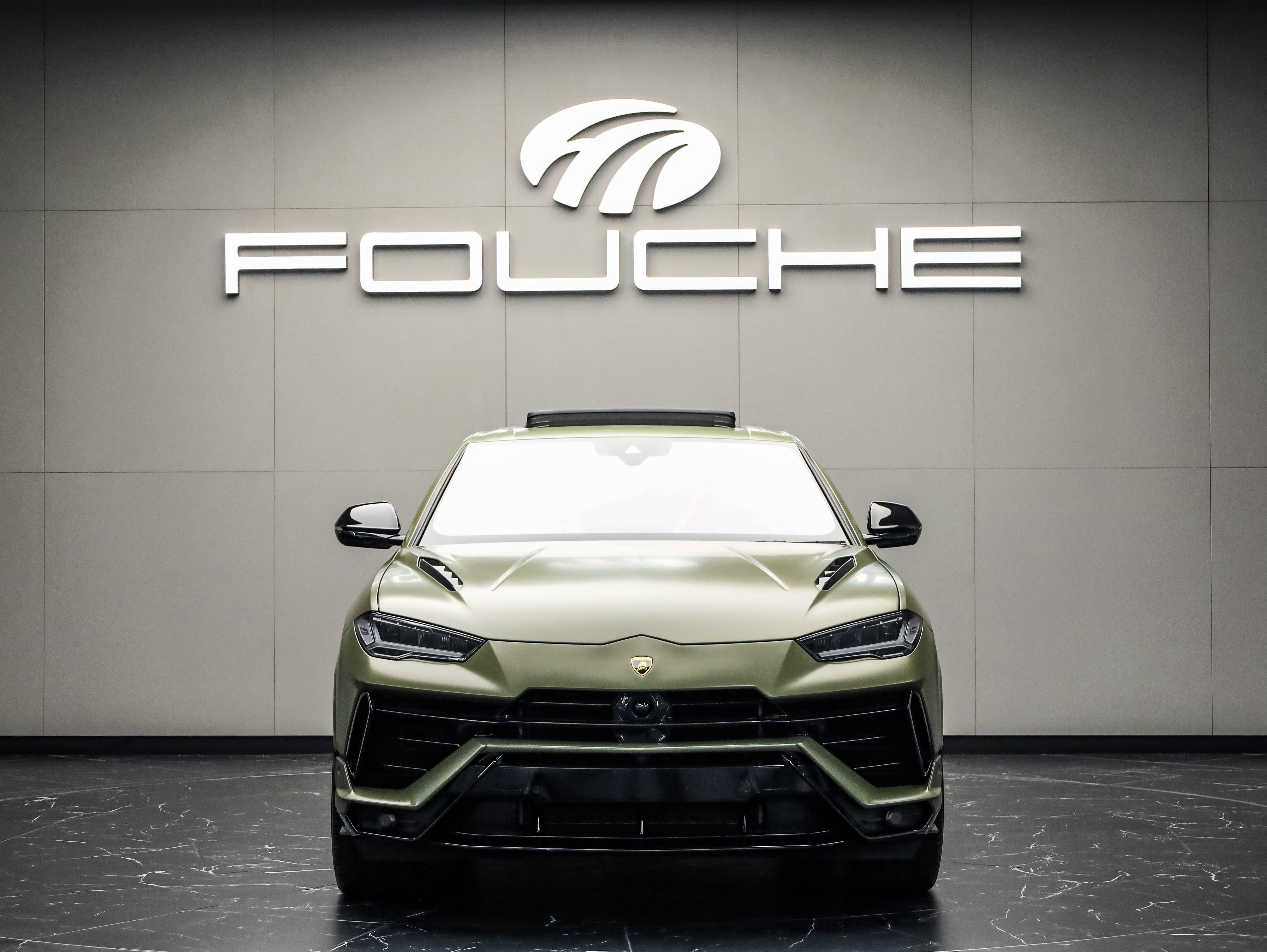 2023 LAMBORGHINI URUS Image 2