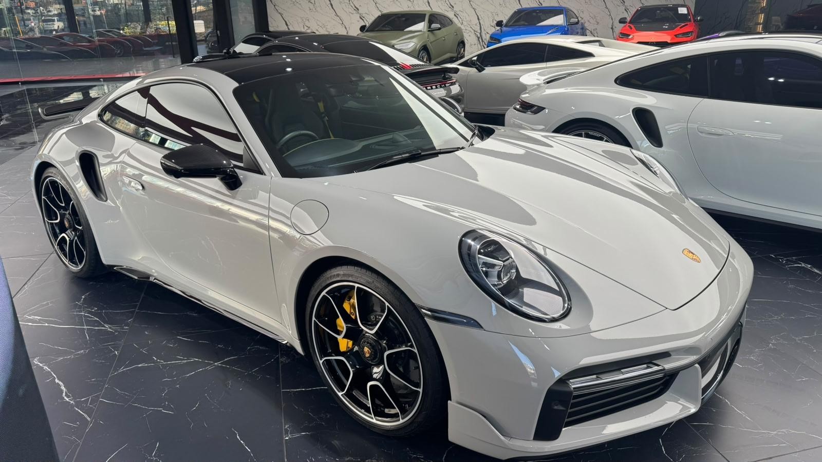 2022 PORSCHE 911 Image 1