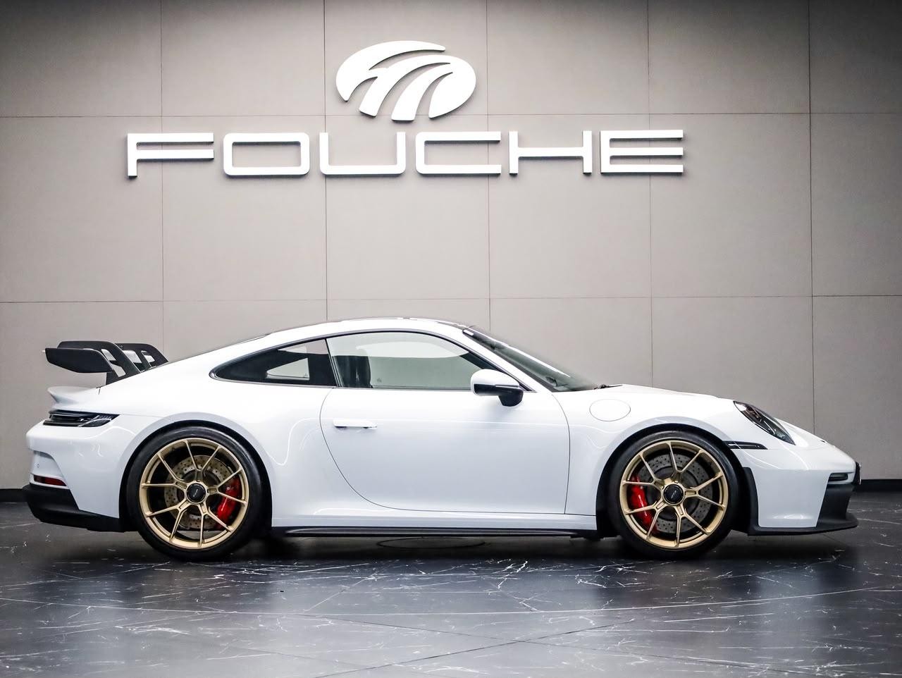 2024 PORSCHE 911 Image 2