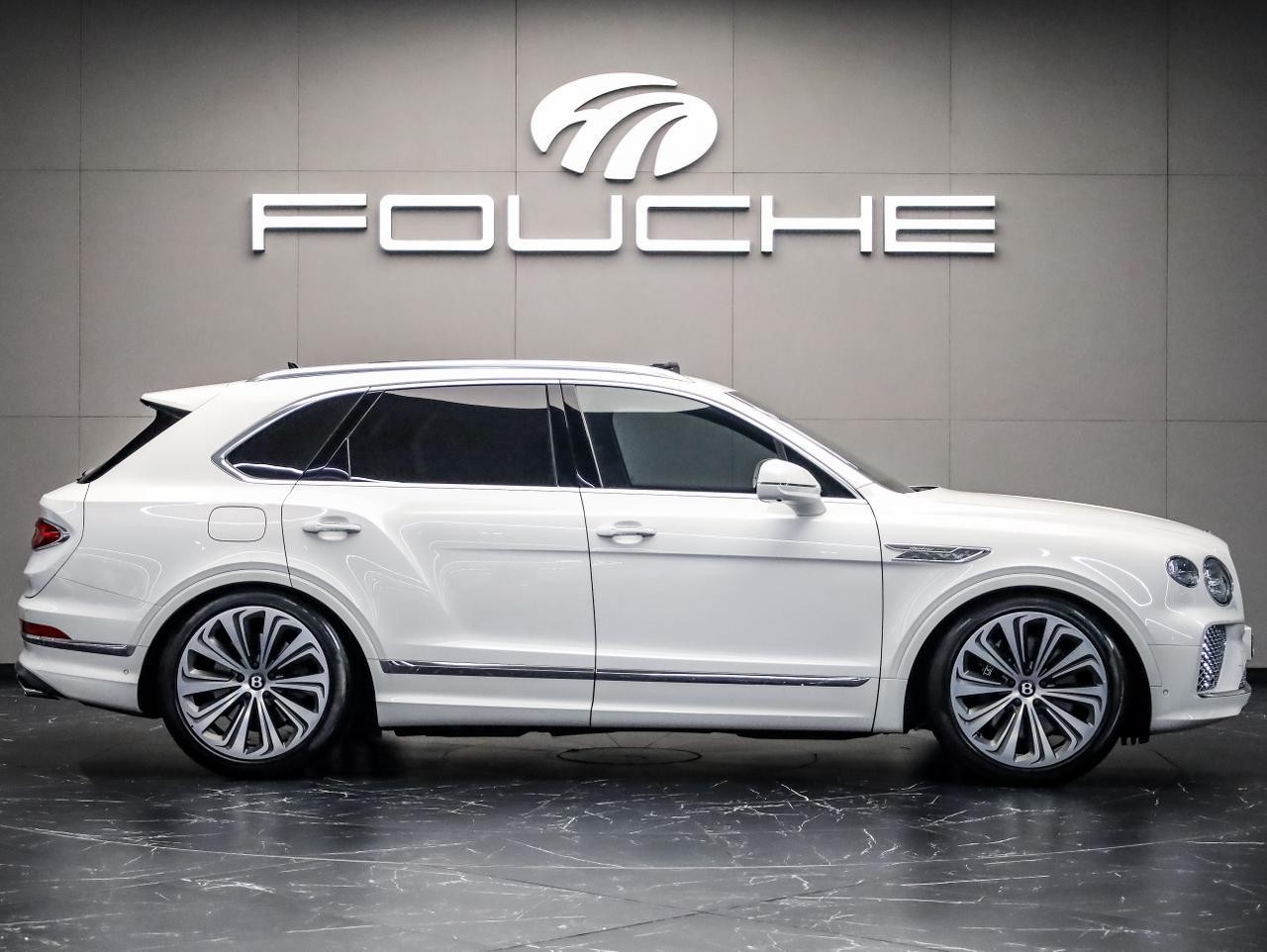 2025 BENTLEY BENTAYGA Image 2