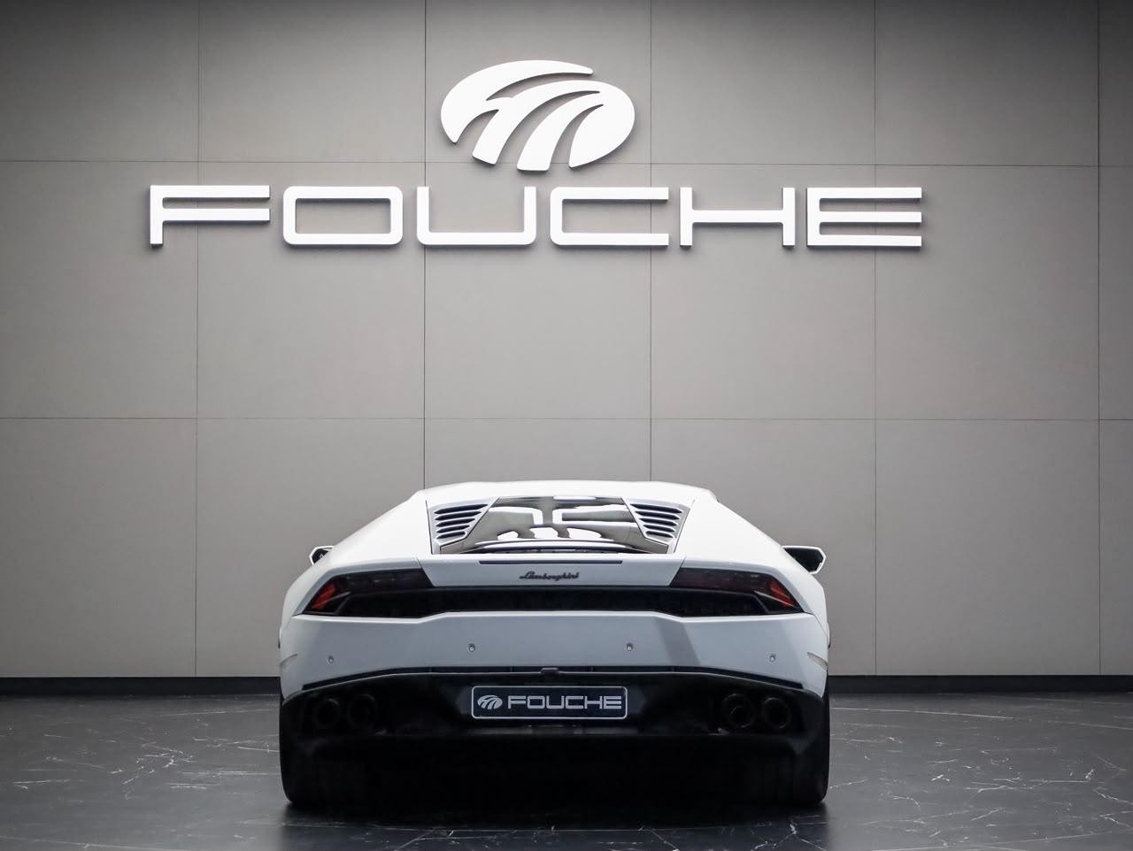 2016 LAMBORGHINI HURACAN Image 2