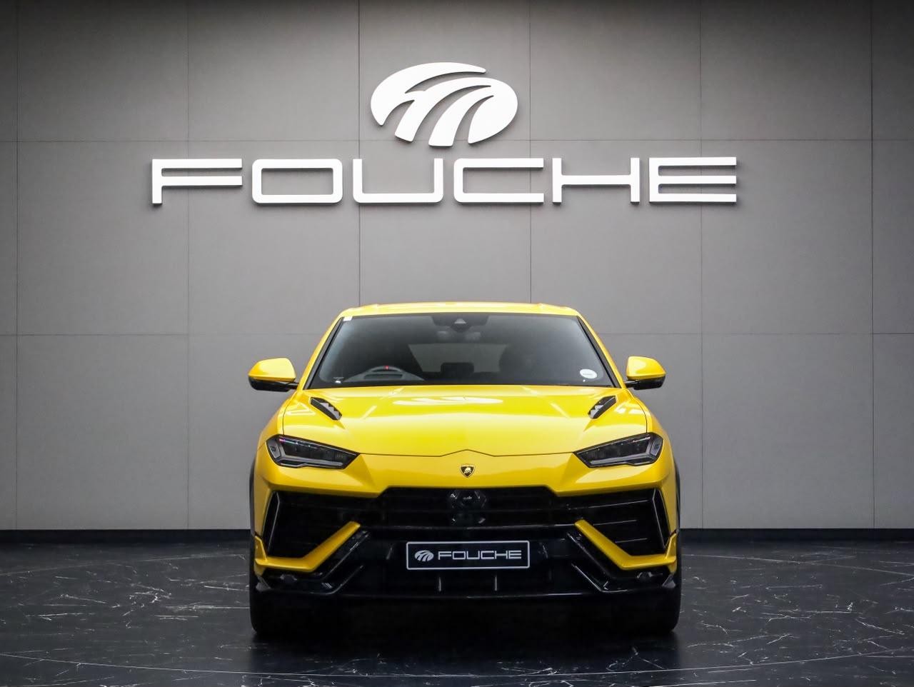 2024 LAMBORGHINI URUS Image 1