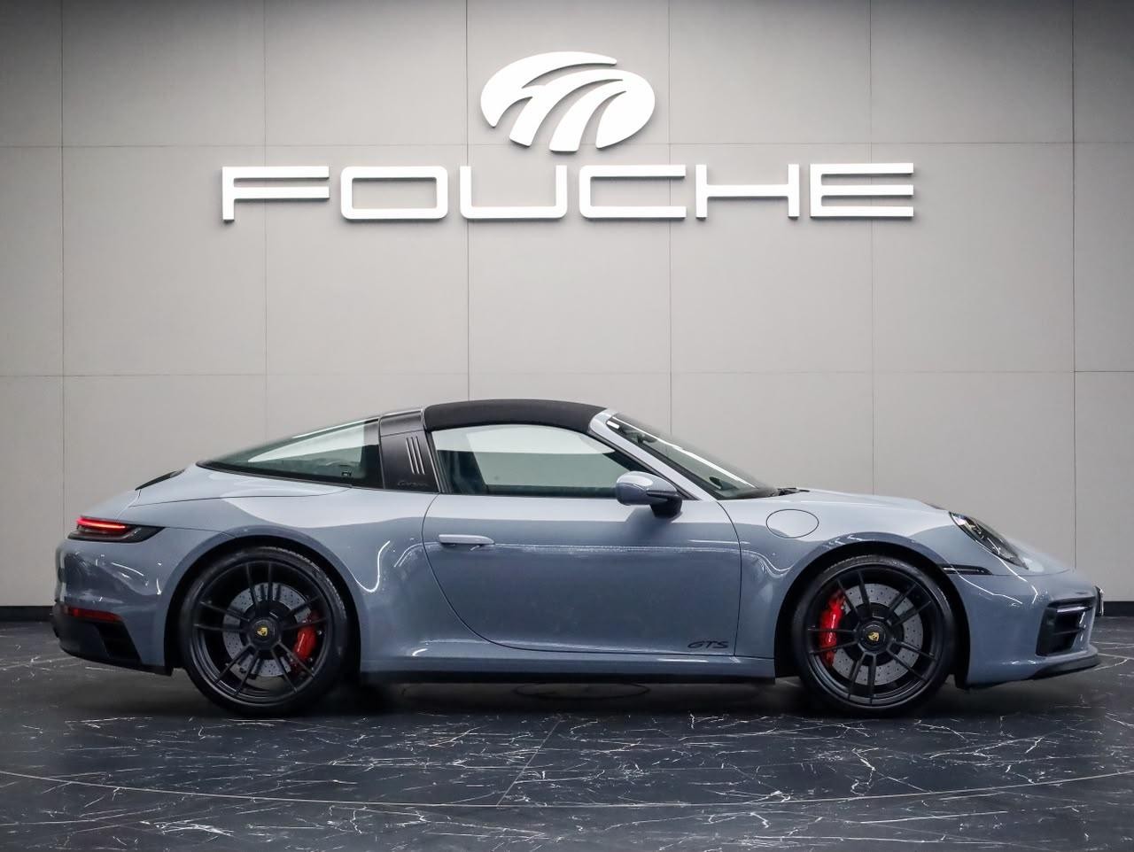 2024 PORSCHE 911 Image 2