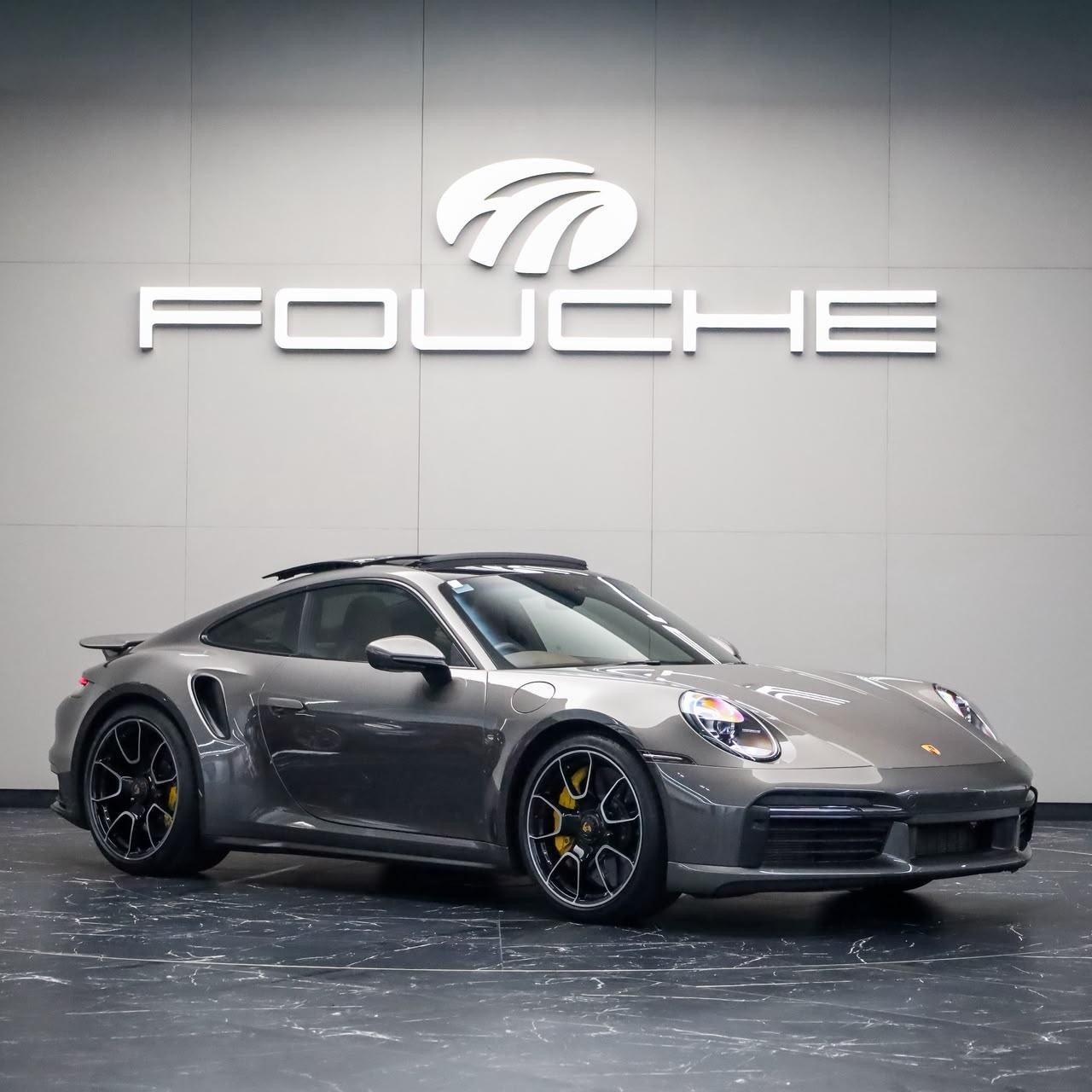 2020 PORSCHE 911 Image 1