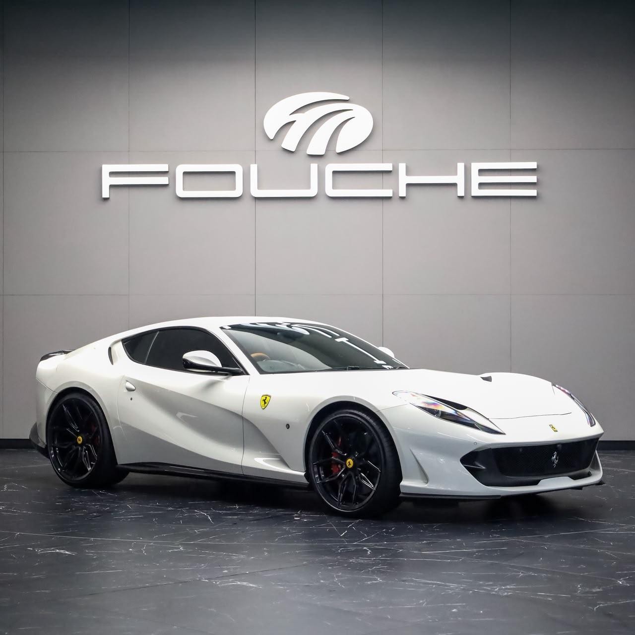 2018 FERRARI 812 Image 1