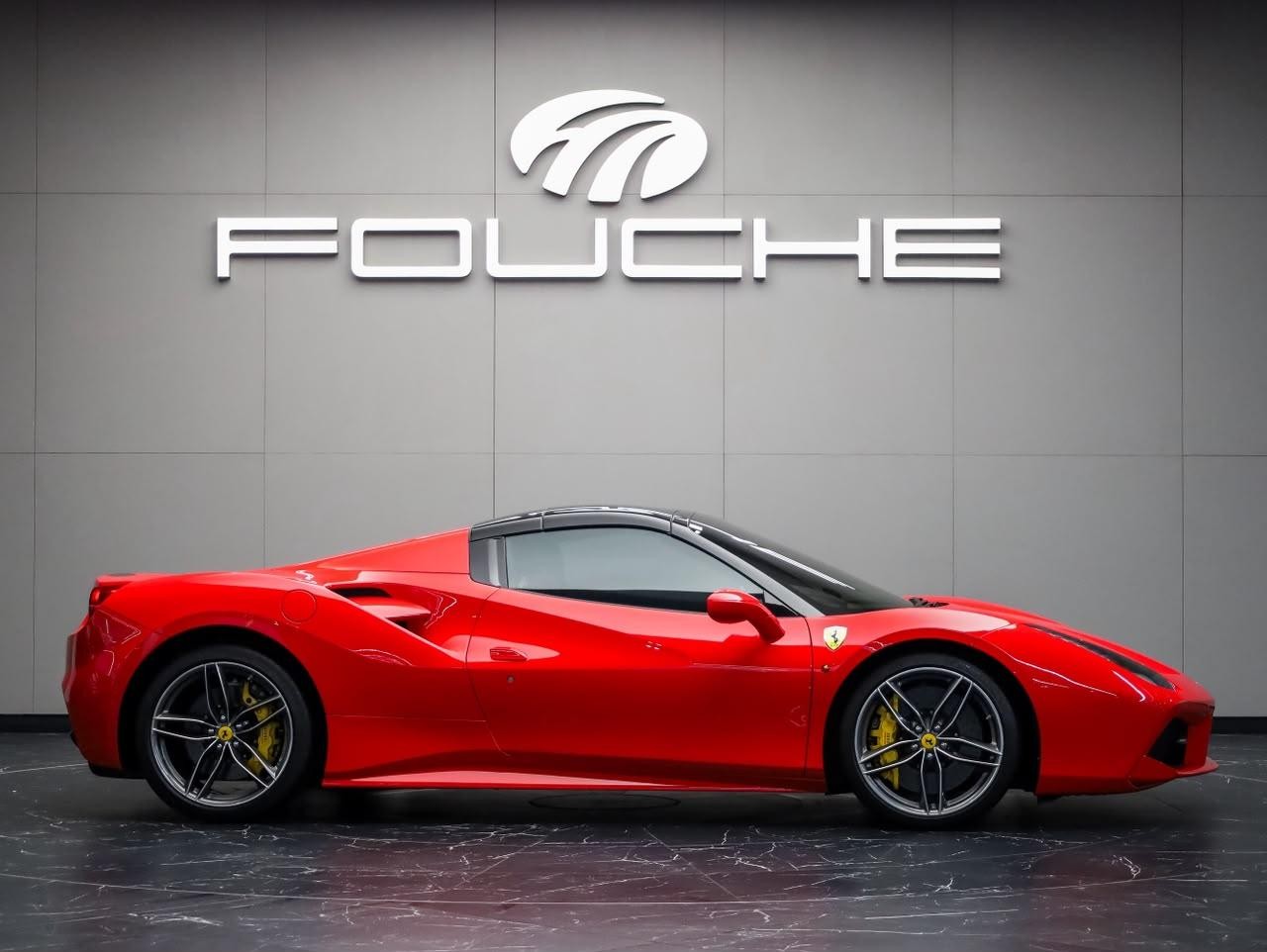 2018 FERRARI 488 Image 1