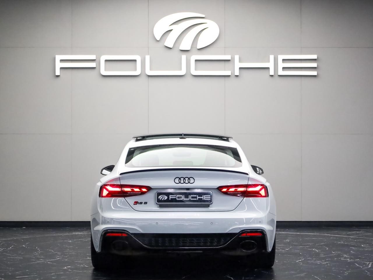 2024 AUDI RS5 Image 2