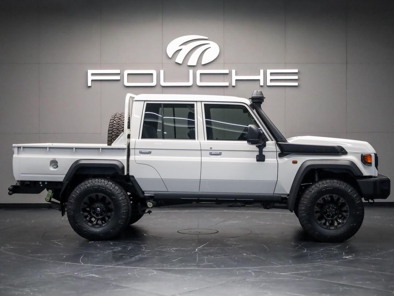 2026 TOYOTA LANDCRUISER Image 2