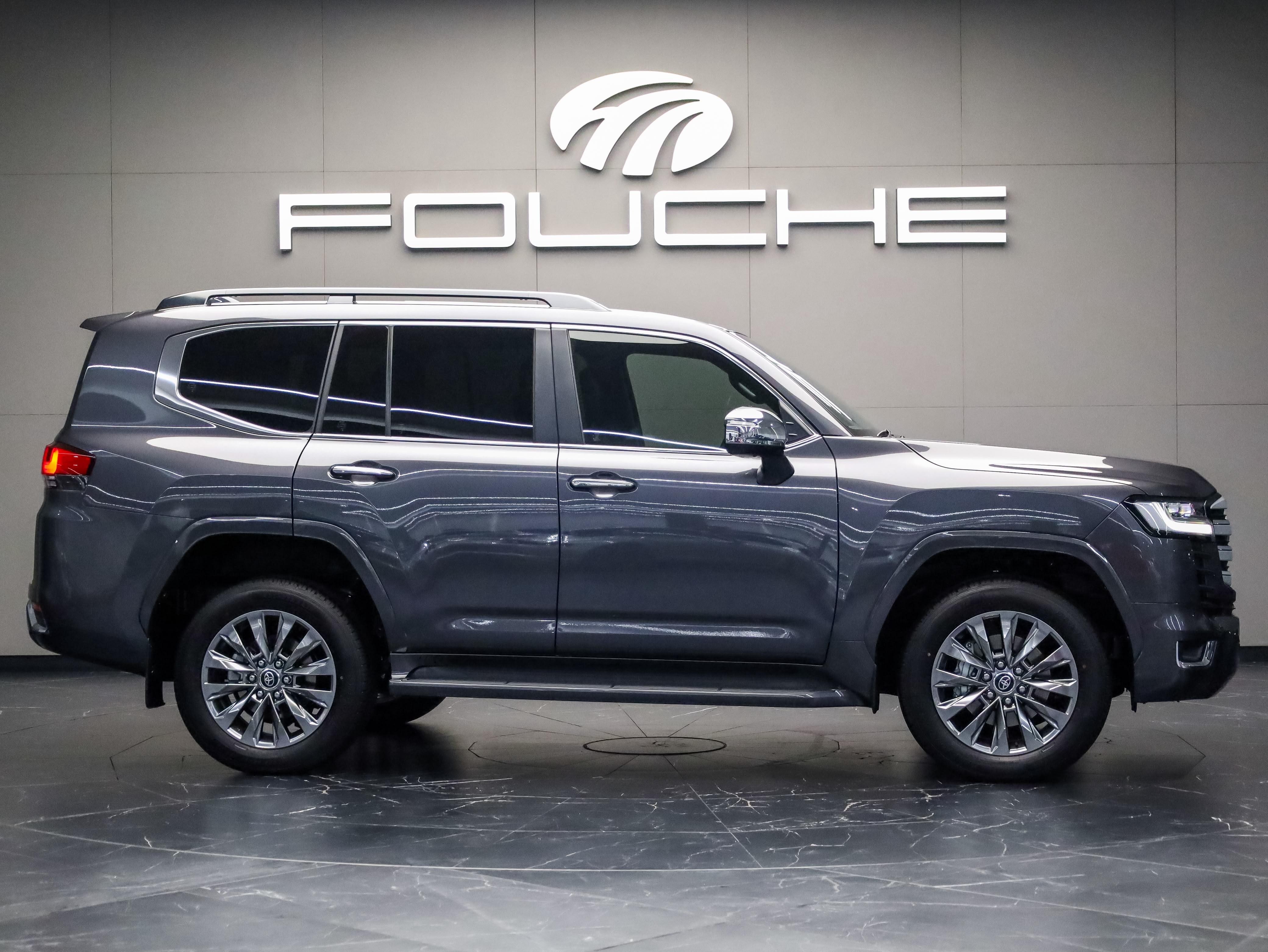 2026 TOYOTA LAND CRUISER 300 Image 1